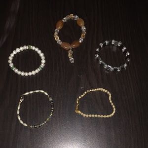 ADD A FREE BRACELET TO YOUR JEWELRY PURCHASE